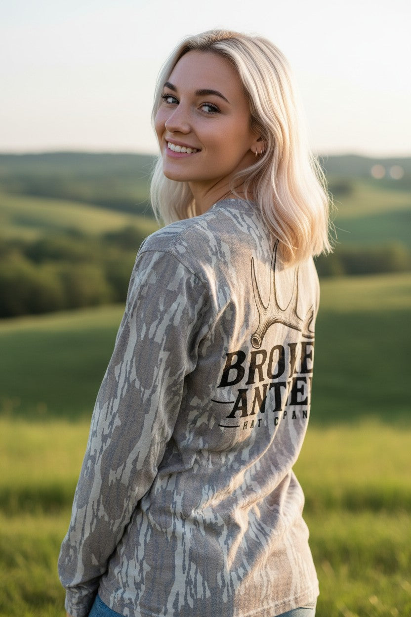 Broken Antler Hat Co.- Broken Antler Long Sleeve Shirt Mossy Oak Bottomland / Black